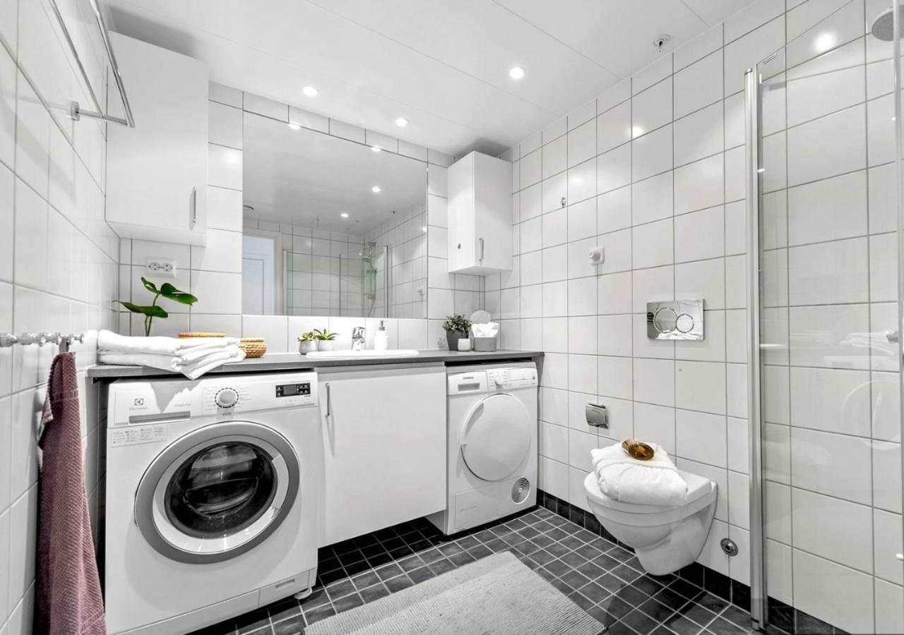 Seaside Apt - 2 Sunny Balconies - Modern - 6 Pax 오슬로 외부 사진